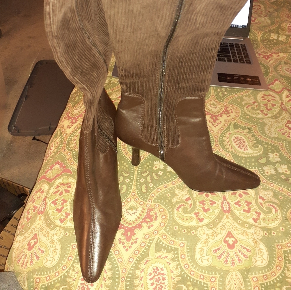 Moda Spana 7.5 7 1/2 brown knee boots heels shoes